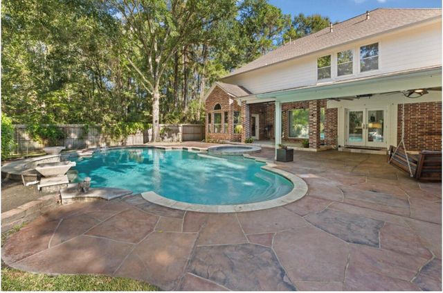 2831 Hazy Hillside Court, Houston, TX 77345