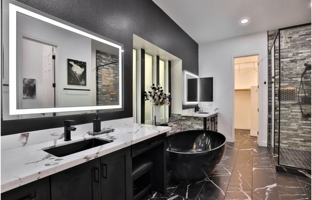 2831 Hazy Hillside Court, Houston, TX 77345