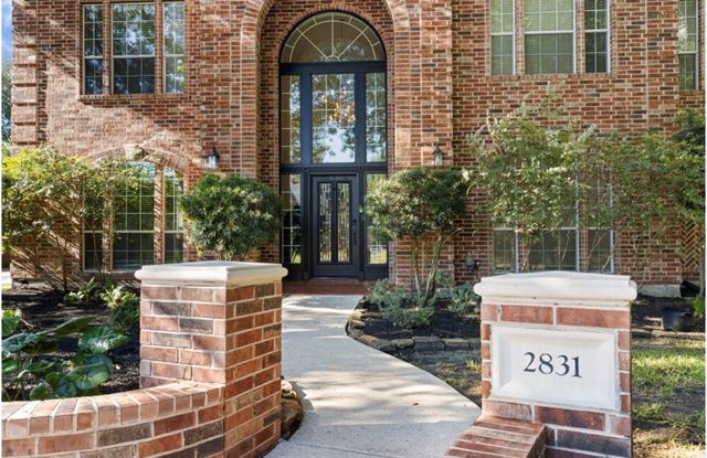 2831 Hazy Hillside Court, Houston, TX 77345