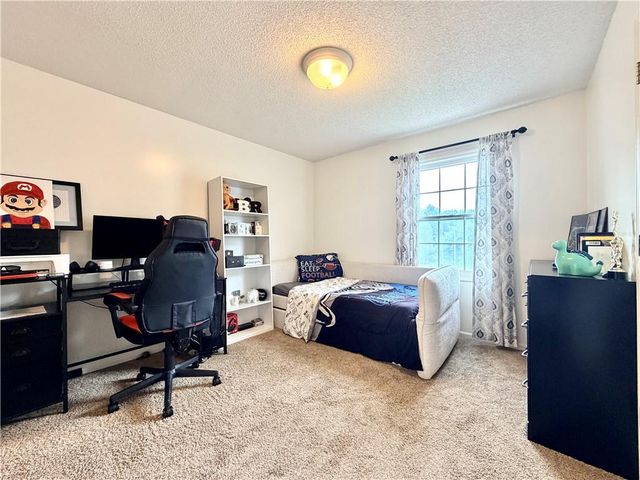 13920 W 143RD Court, Olathe, KS 66062
