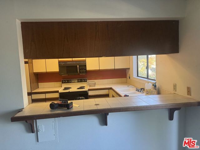 5000 S Centinela Avenue 243, Los Angeles, CA 90066