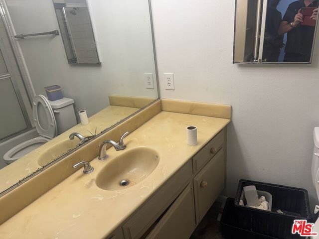 5000 S Centinela Avenue 243, Los Angeles, CA 90066