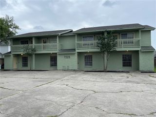 7225 Owen Ct C, Corpus Christi, TX 78413