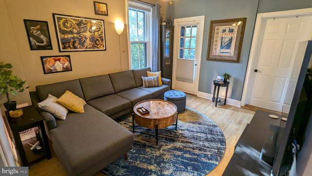 218 CUMBERLAND ST, Harrisburg, PA 17102