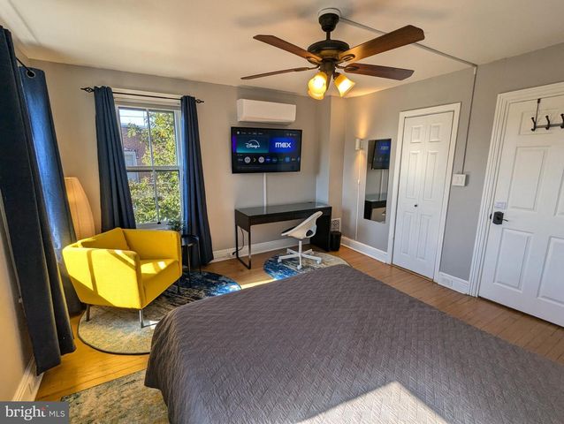 218 CUMBERLAND ST, Harrisburg, PA 17102