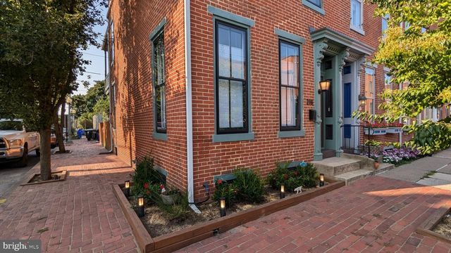 218 CUMBERLAND ST, Harrisburg, PA 17102