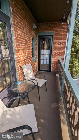 218 CUMBERLAND ST, Harrisburg, PA 17102