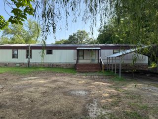 827 E Tahlequah Avenue, Vinita, OK 74301