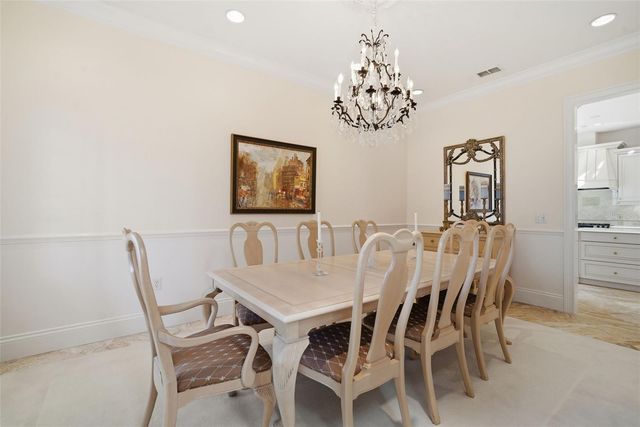 4117 W AZEELE STREET, Tampa, FL 33609