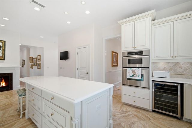 4117 W AZEELE STREET, Tampa, FL 33609