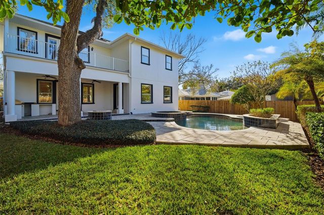 4117 W AZEELE STREET, Tampa, FL 33609