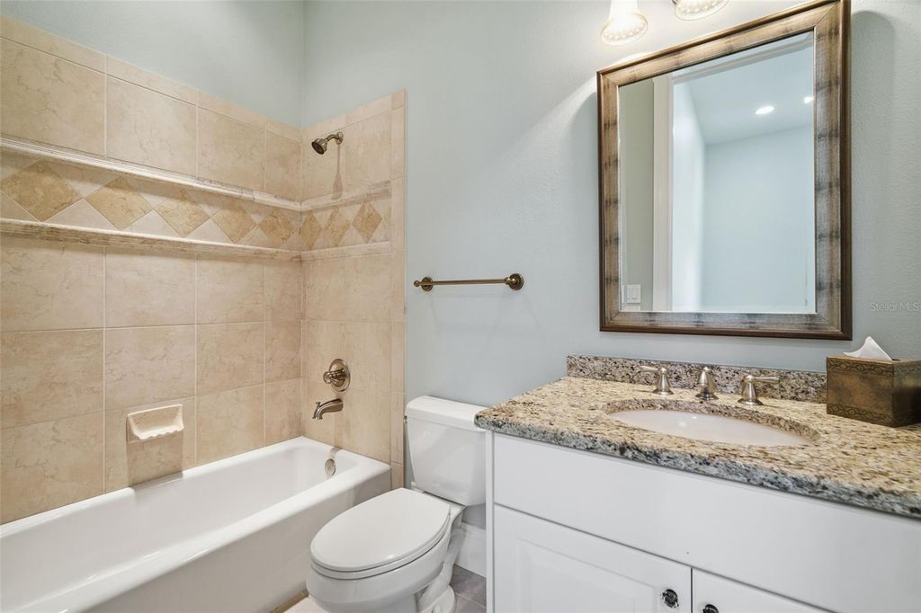 Image 16 of property listing at 4117 W AZEELE STREET, Tampa, FL 33609