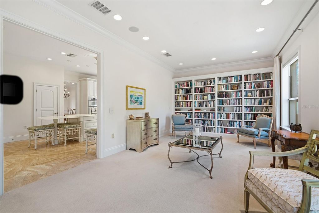 Image 27 of property listing at 4117 W AZEELE STREET, Tampa, FL 33609