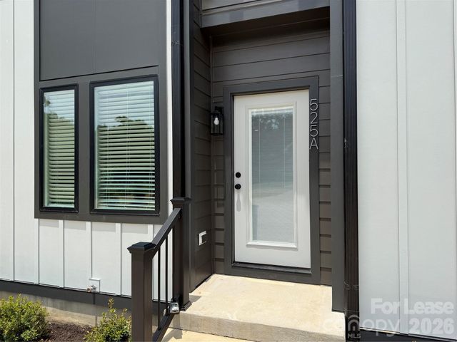 523 Dellwood Drive, Huntersville, NC 28078