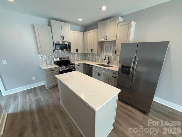 523 Dellwood Drive, Huntersville, NC 28078