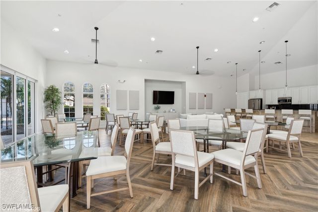 19791 Marino Lake CIR B5-201, Miromar Lakes, FL 33913