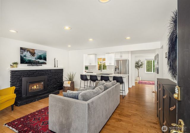 24109 107th Place W, Shoreline, WA 98020