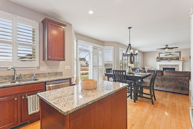 11723 Clark Lane, Huntley, IL 60142