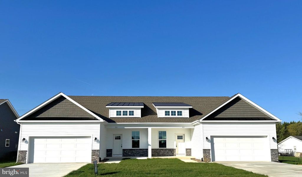 1342 BARRIER REEF DR, Martinsburg, WV 25403