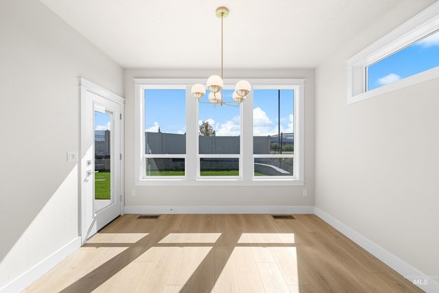 9528 Green Cottage Ave, Kuna, ID 83634