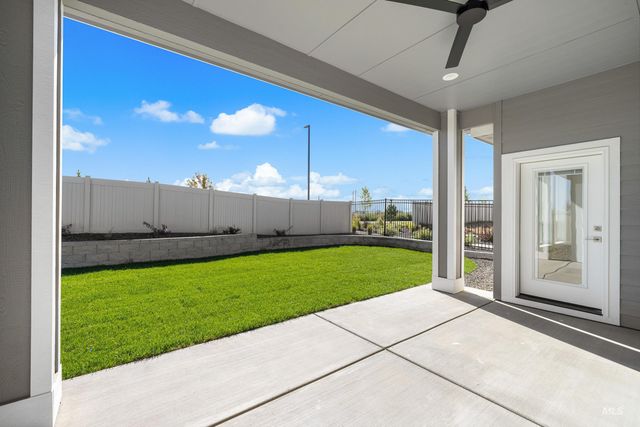 9528 Green Cottage Ave, Kuna, ID 83634