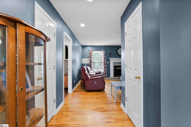 428 Grazing Ridge Lane, Moore, SC 29369