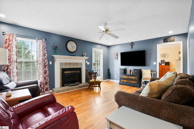 428 Grazing Ridge Lane, Moore, SC 29369