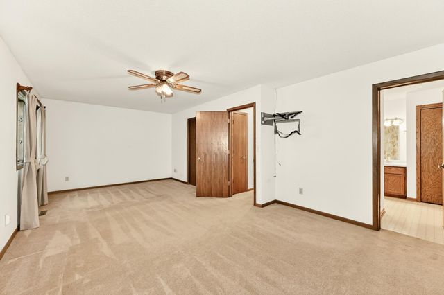 1814 Northern Heights Lane NE, Rochester, MN 55906