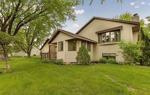 1814 Northern Heights Lane NE, Rochester, MN 55906