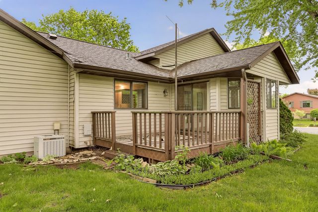 1814 Northern Heights Lane NE, Rochester, MN 55906
