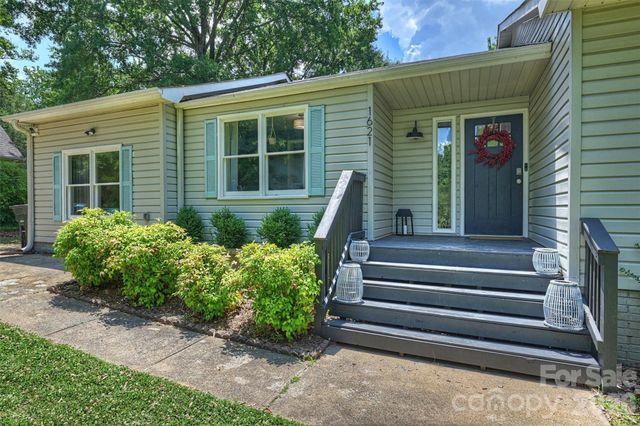 1621 Brook Drive, Fort Mill, SC 29708