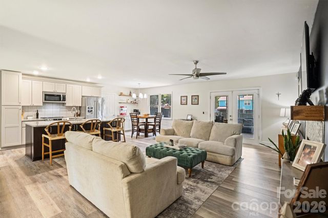 1621 Brook Drive, Fort Mill, SC 29708