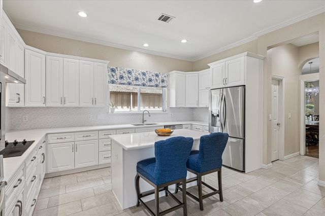 18727 Greenside Drive, Dallas, TX 75252