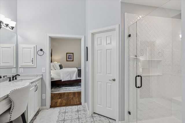 18727 Greenside Drive, Dallas, TX 75252