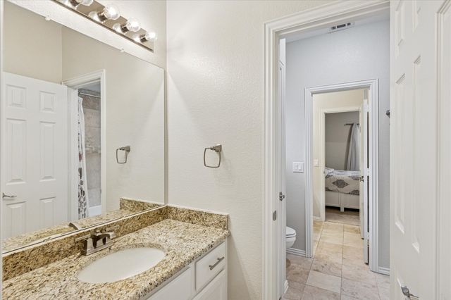 18727 Greenside Drive, Dallas, TX 75252