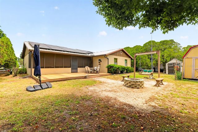 5 LONESOME PINE TRAIL, Yalaha, FL 34797