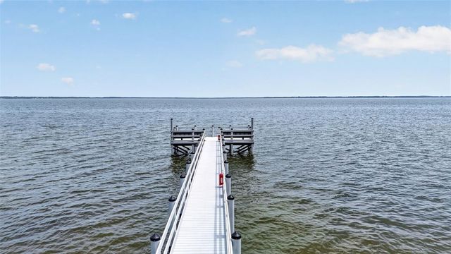 5 LONESOME PINE TRAIL, Yalaha, FL 34797