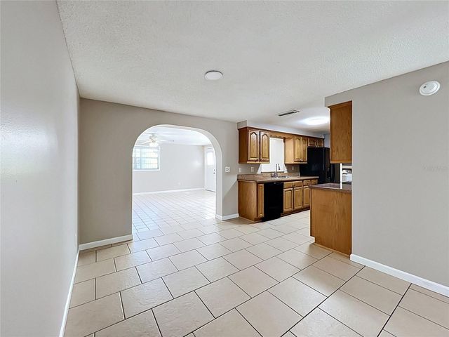 808 FALKIRK AVENUE, Valrico, FL 33594