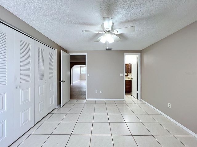 808 FALKIRK AVENUE, Valrico, FL 33594