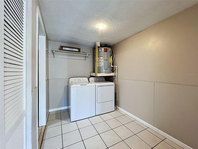 808 FALKIRK AVENUE, Valrico, FL 33594