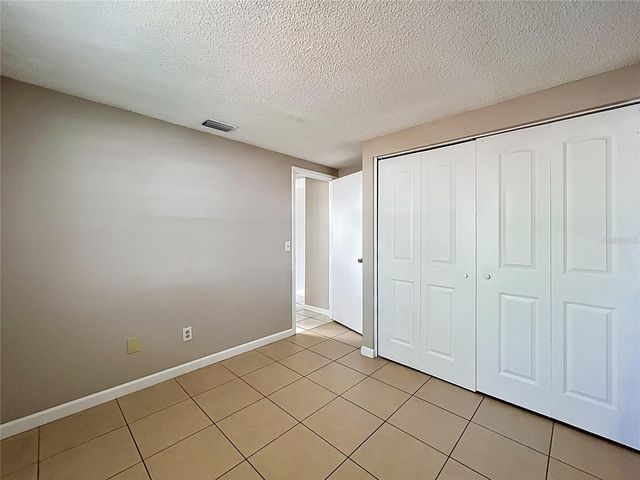 808 FALKIRK AVENUE, Valrico, FL 33594