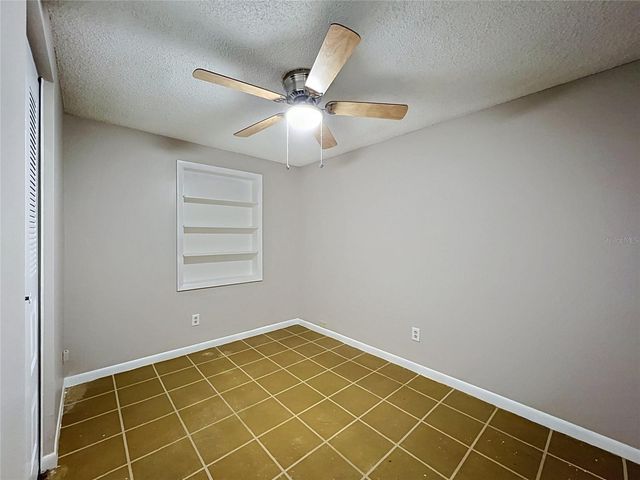 808 FALKIRK AVENUE, Valrico, FL 33594