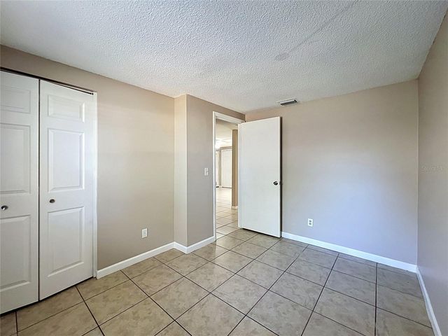 808 FALKIRK AVENUE, Valrico, FL 33594
