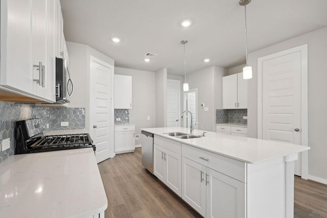 714 Sand Dollar Drive, Kemah, TX 77565