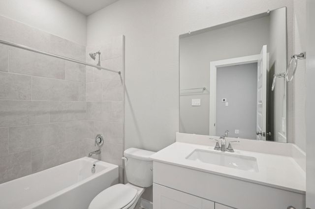 714 Sand Dollar Drive, Kemah, TX 77565