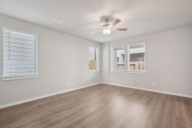 714 Sand Dollar Drive, Kemah, TX 77565