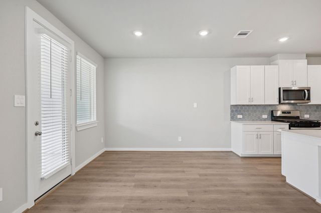 714 Sand Dollar Drive, Kemah, TX 77565