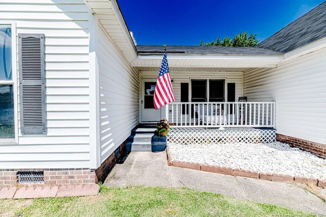 937 Glen Reilly Drive, Fayetteville, NC 28314