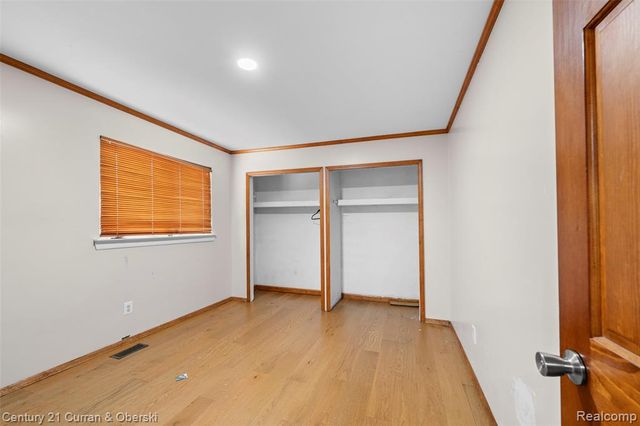 1399 Elmhurst Street, Canton, MI 48187