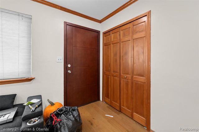 1399 Elmhurst Street, Canton, MI 48187